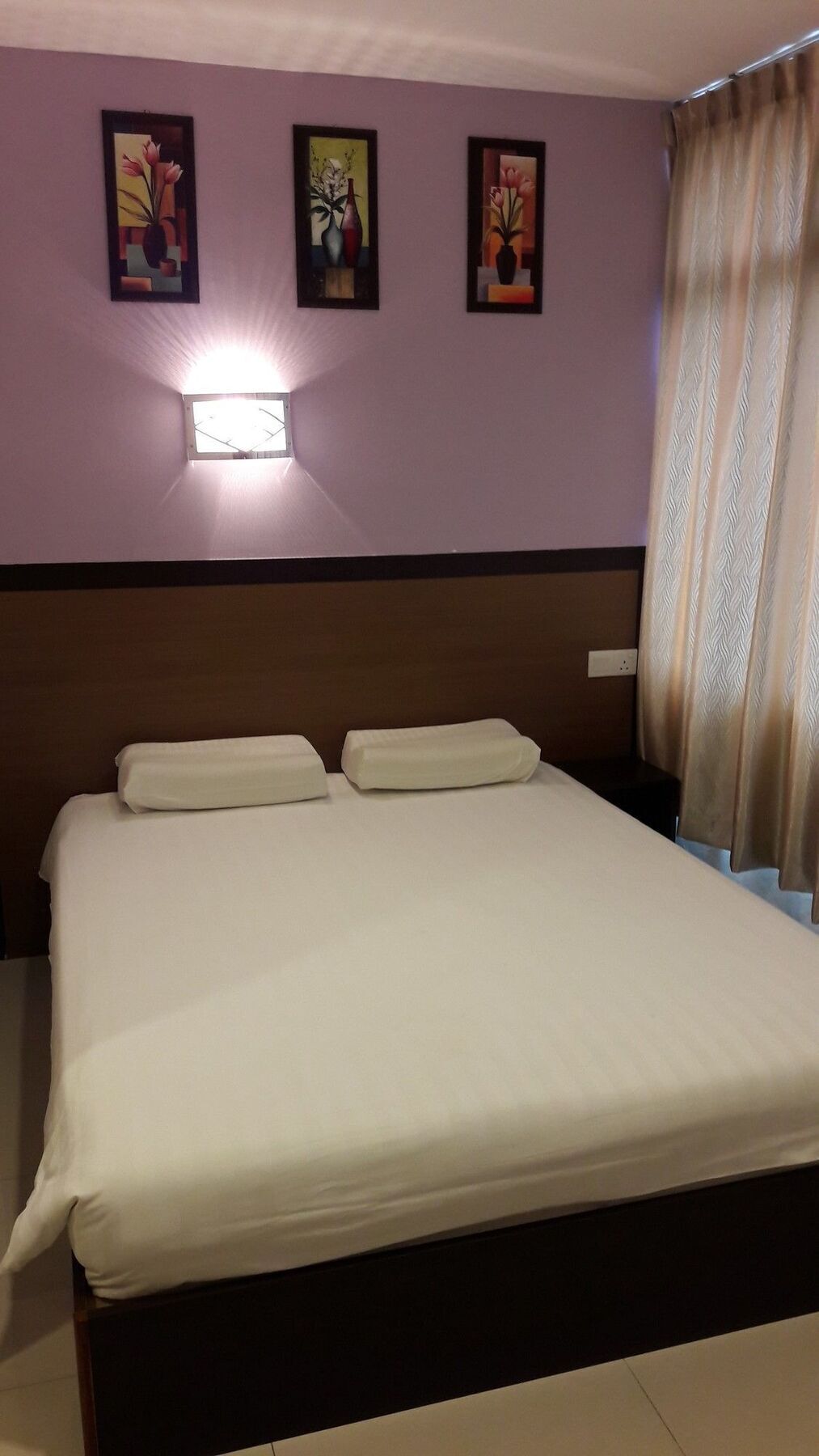 One Point Hotel Kuching Exterior foto